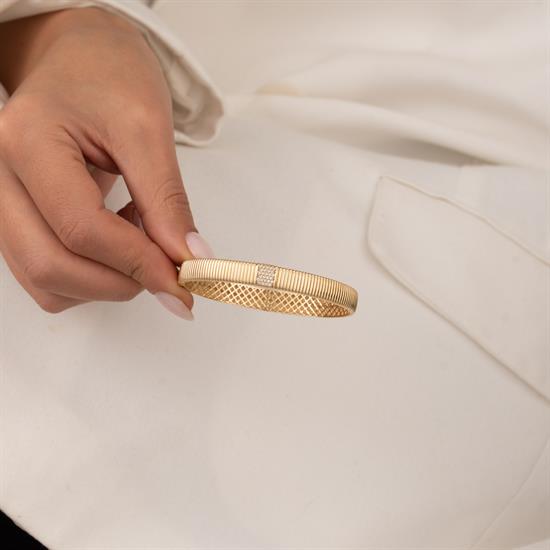 Taşlı Tasarım 14 Ayar Altın Kelepçe