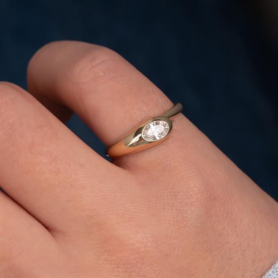 Taşlı Tasarım 14 Ayar Altın Yüzük