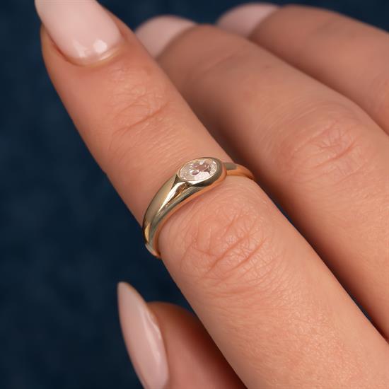 Taşlı Tasarım 14 Ayar Altın Yüzük