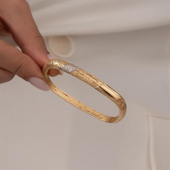 Taşlı Trend Model 14 Ayar Altın Kelepçe