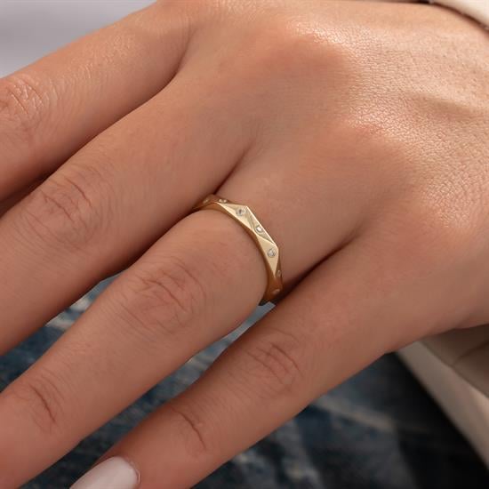 Trend Taşlı 14 Ayar Altın Yüzük