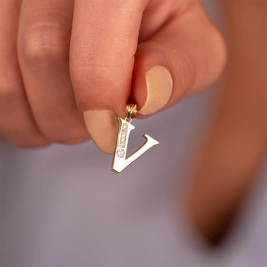 V Harfi Taşlı 14 Ayar Altın Kolye Ucu