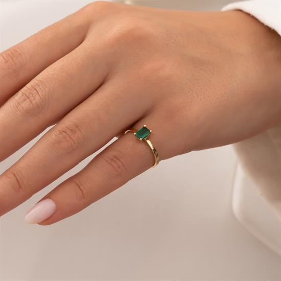 Yeşil Dikdörtgen Taşlı 14 Ayar Altın Yüzük