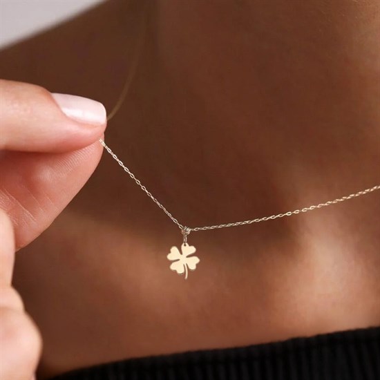 Yonca 14 Ayar Altın Kolye