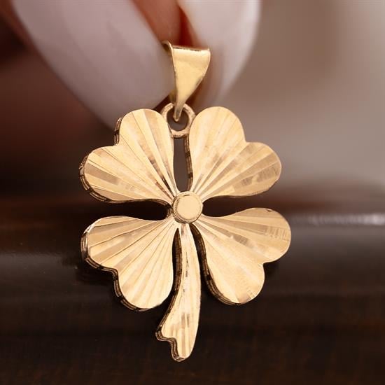 Yonca Altın Kolye Ucu