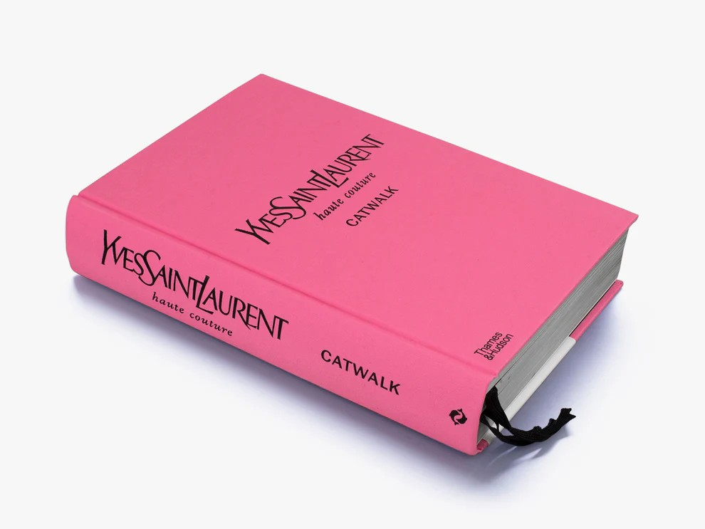 Yves Saint Laurent - Catwalk Kitap | YAPRAK AYBAK