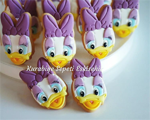 daisy-duck-01--a478-.png