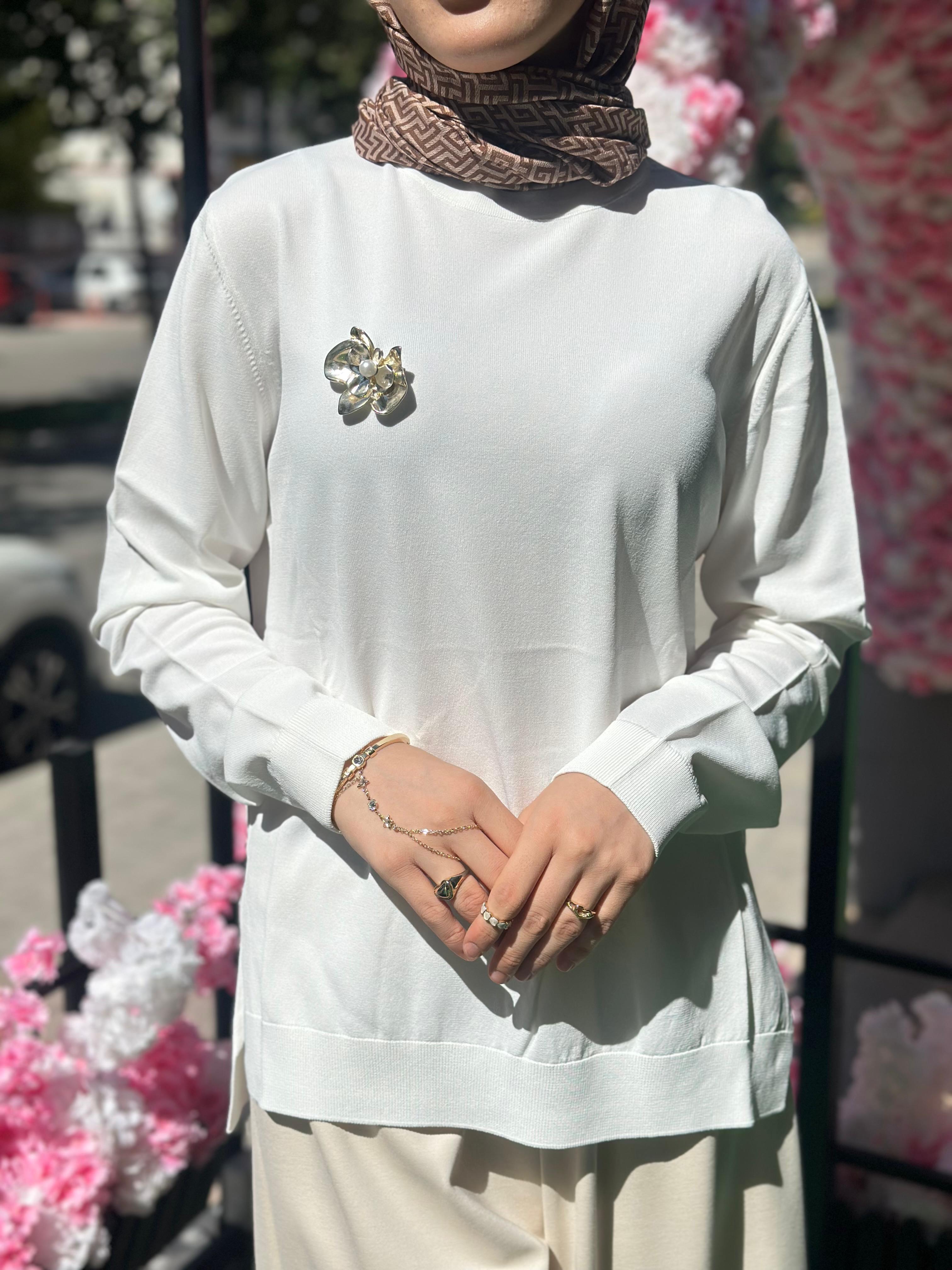 MİSSEMRAMİSS ELEGANTE TRIKO BLUZ EKRU 