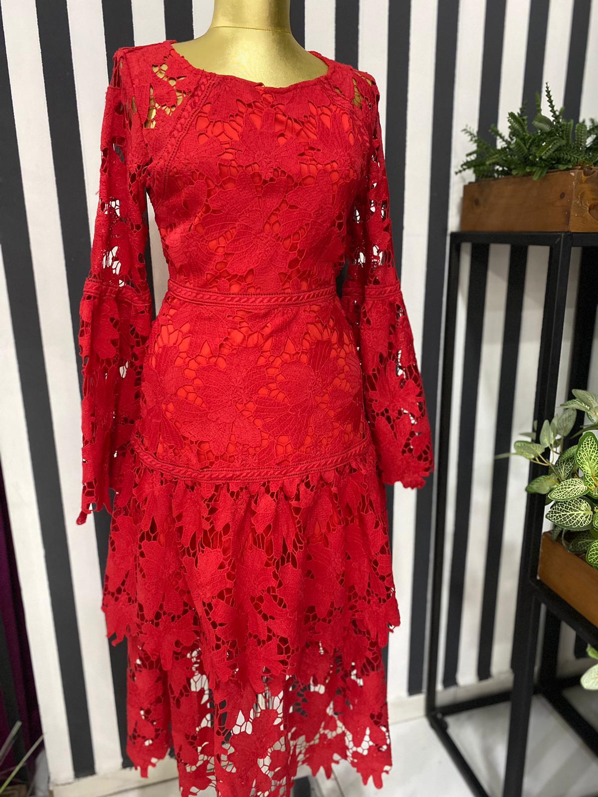 İTHAL DANTELLİ ELBİSE 