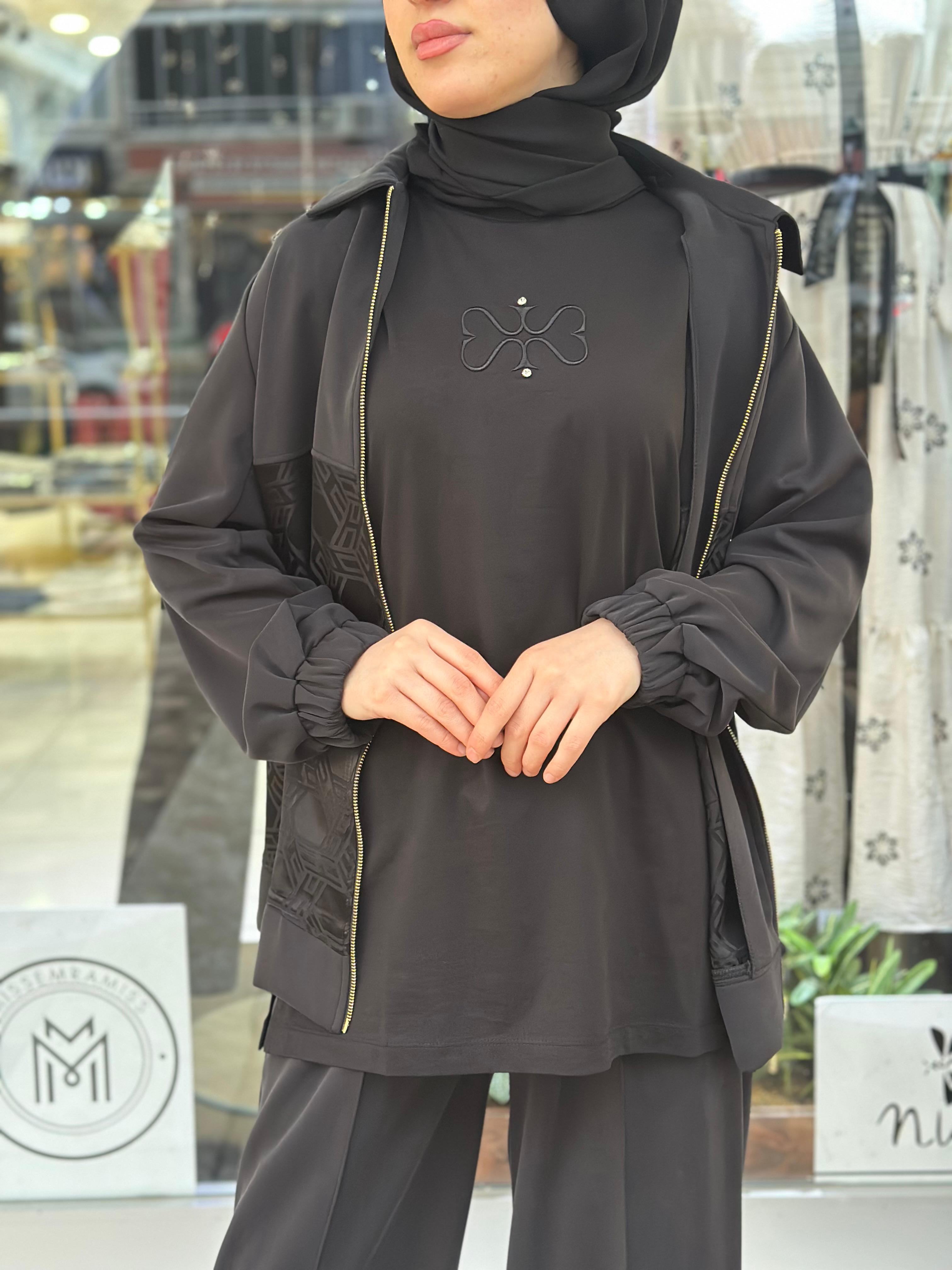 MİSSEMRAMİSS MSSM NAKIŞLI TSHIRT SİYAH