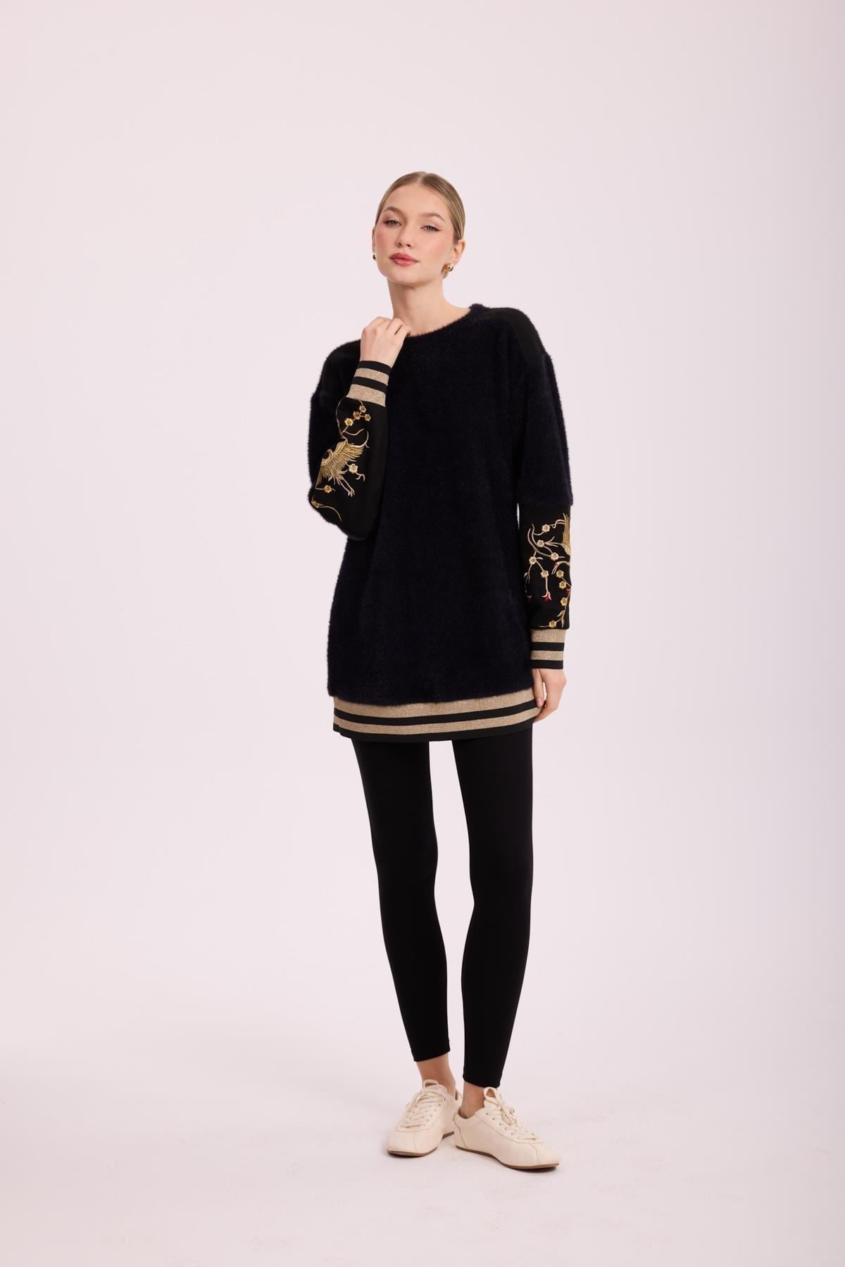 MİSSEMRAMİSS  ROVIQUE NAKIŞ DETAY ANGORA TUNIK SİYAH 