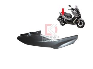 Voge SR1 125 - Arka Yan Panel Sağ Gri ( Sele Altı )
