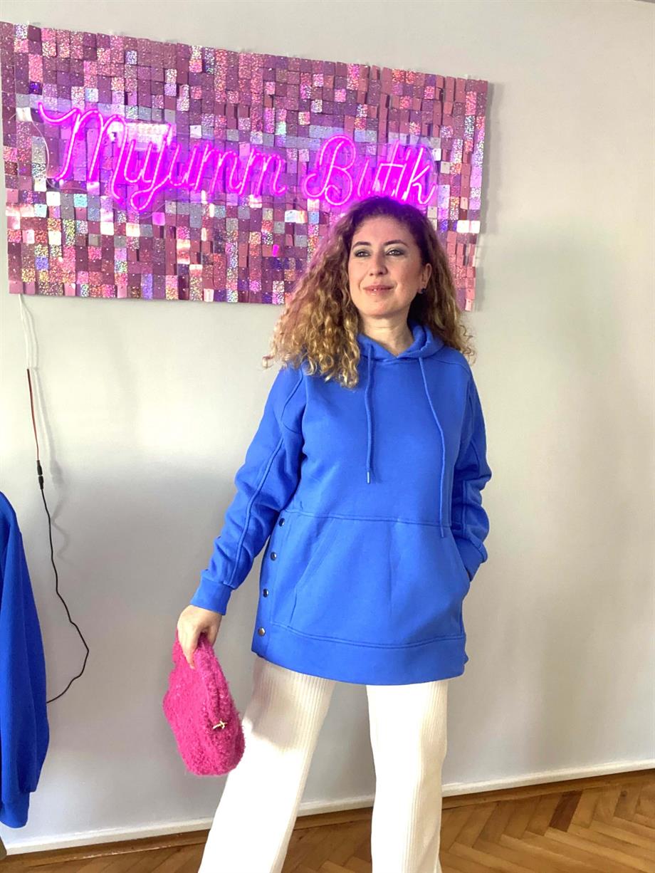 MAVİ ÇITÇITLI KAPŞONLU SWEATSHIRT