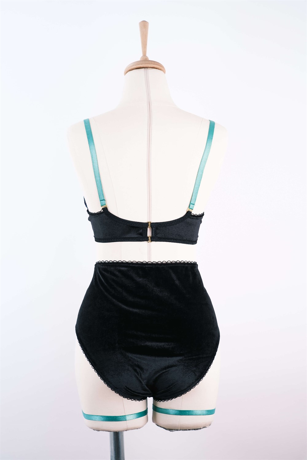 Daphne Balenli Sütyen 