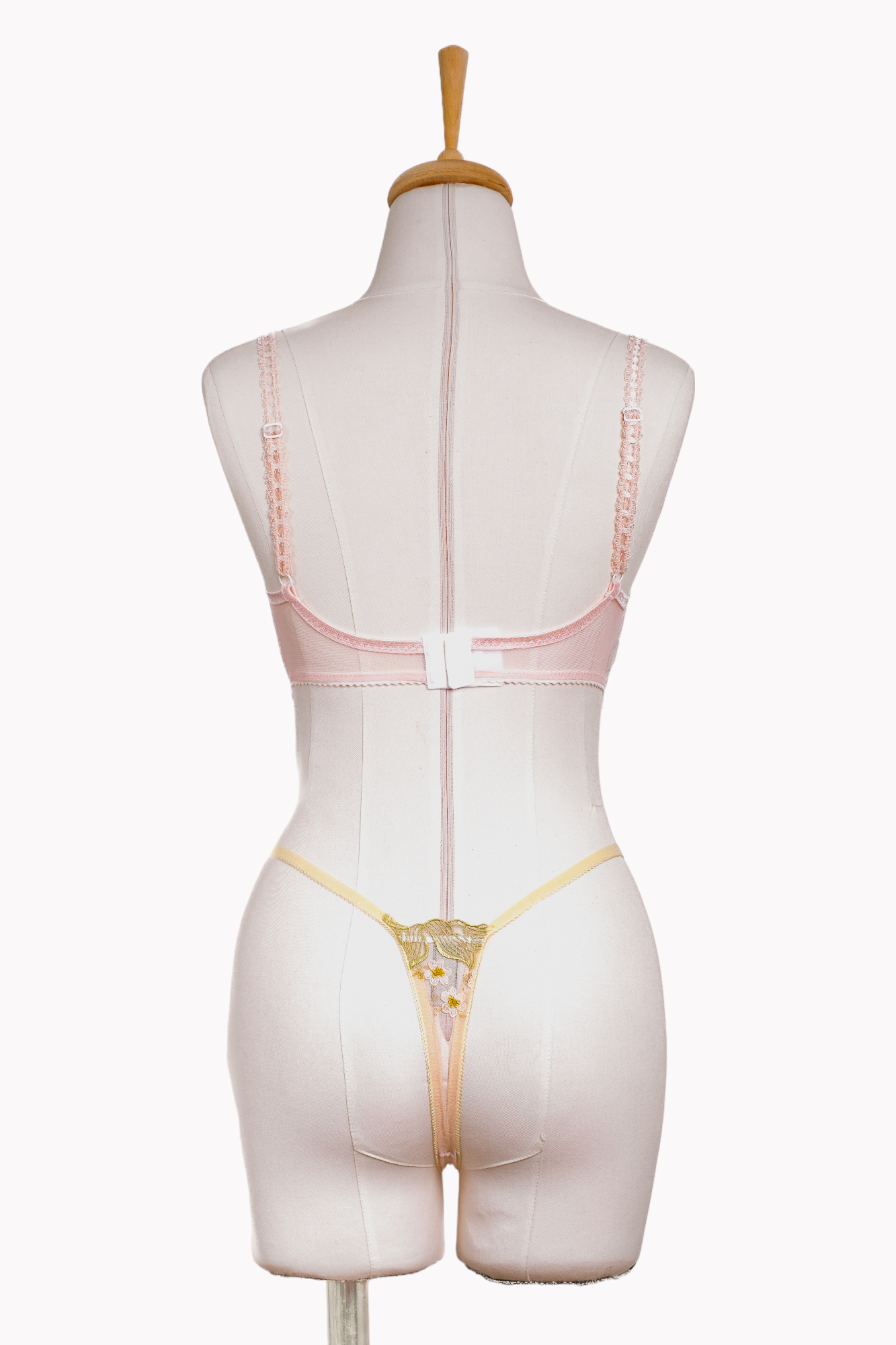 Fleur de Rose Bra Tanga Takım