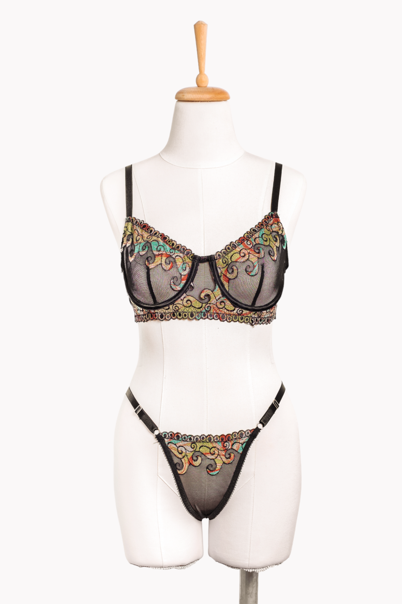 Helen Balenli Bra Tanga Takım