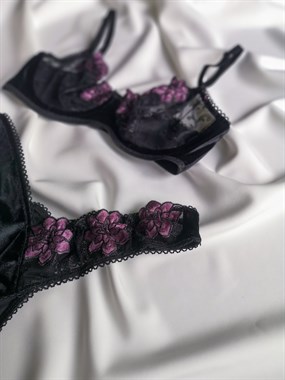 Almira Balenli Bra Tanga Takım