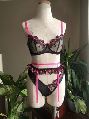 Bloom Balenli Bra Tanga Takım