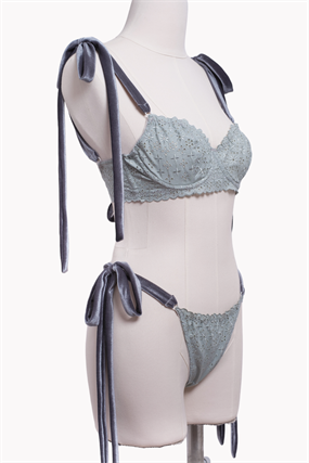 Lydia Green Bra Tanga Takım