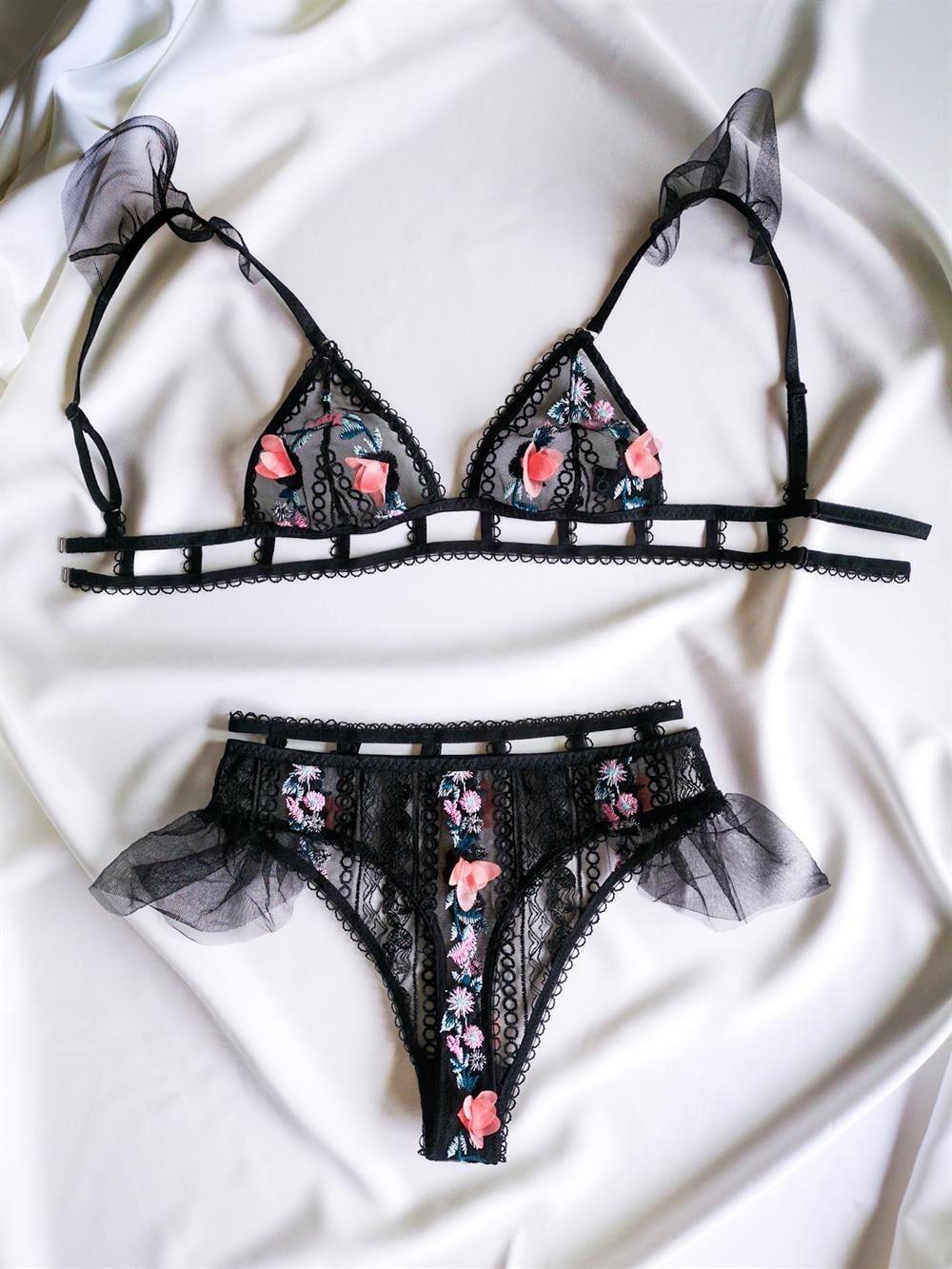 Lolita Black Bralet Tanga Takım