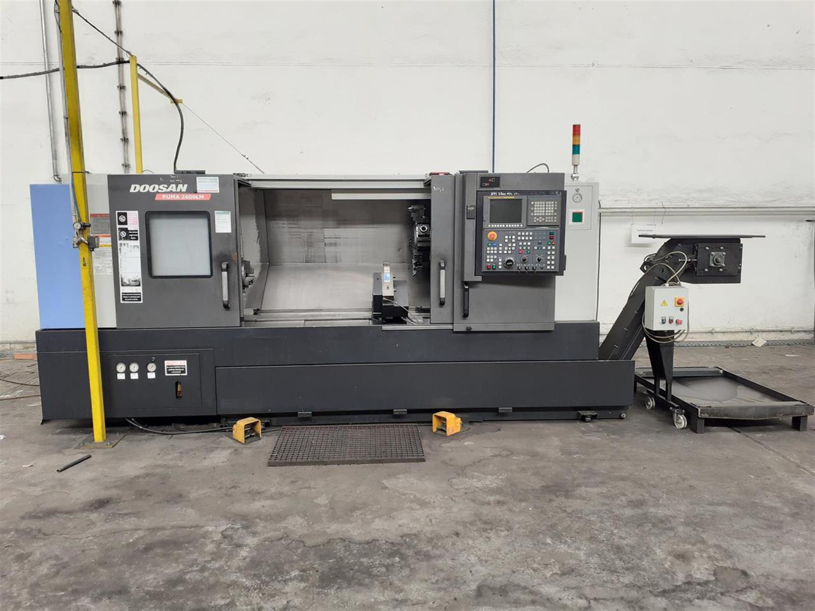 DOOSAN PUMA 2600 LM Cnc Lathe 