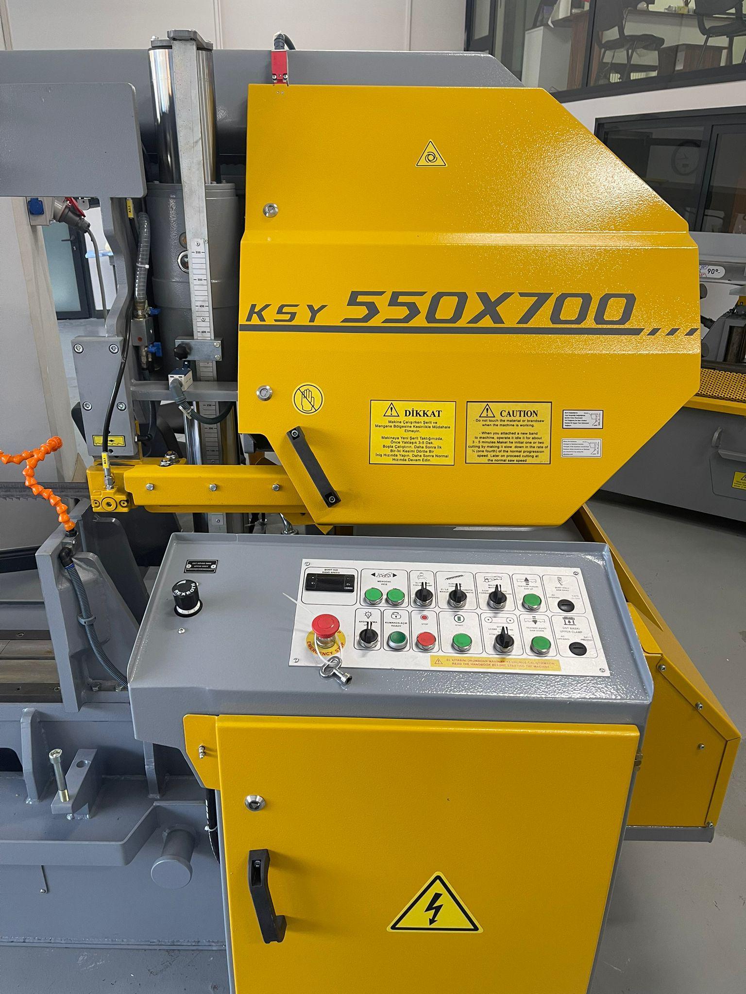 Kesmak KSY550x700 Yarı Otomatik Sütunlu - Lineer Kızaklı Tezgah