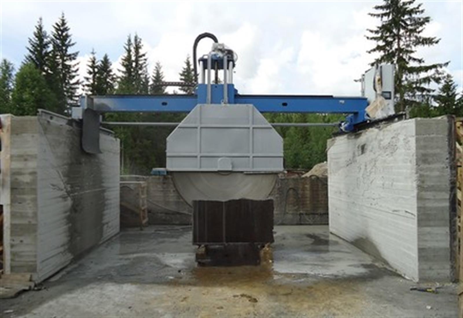 Machinery Canyonn Bridge Sawing Machine “MCRitm”