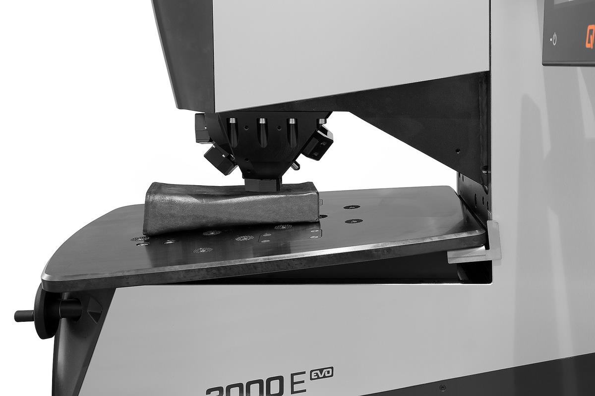 Qatm Qness 750 M EVO Brinell-Knoop-Rockwell-Vickers Hardness Tester