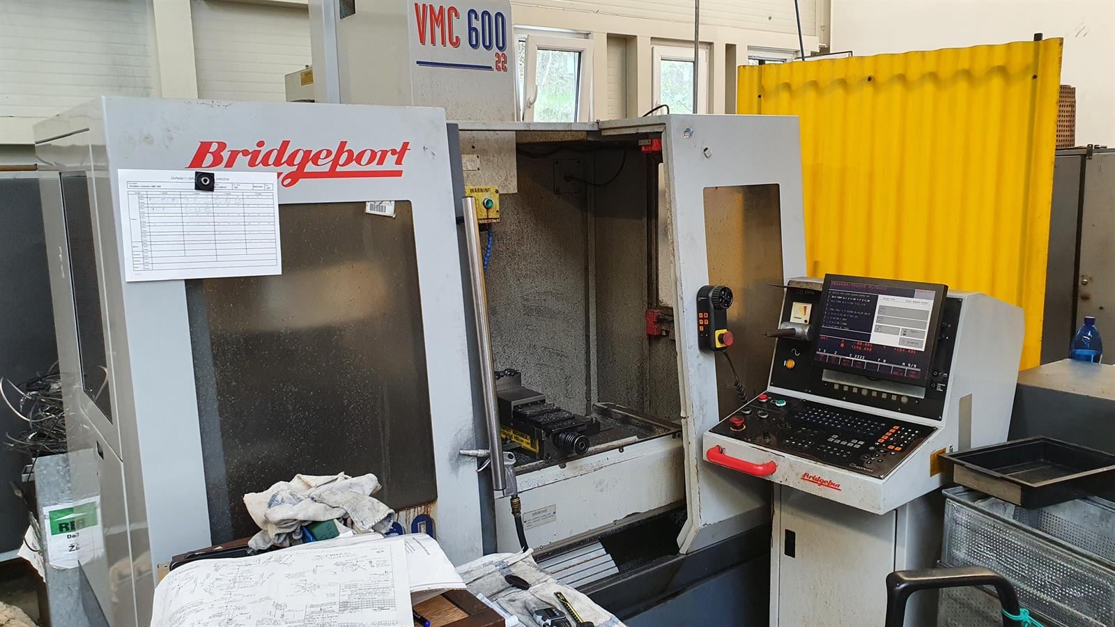 Bridgeport VMC 600 Machining center - vertical