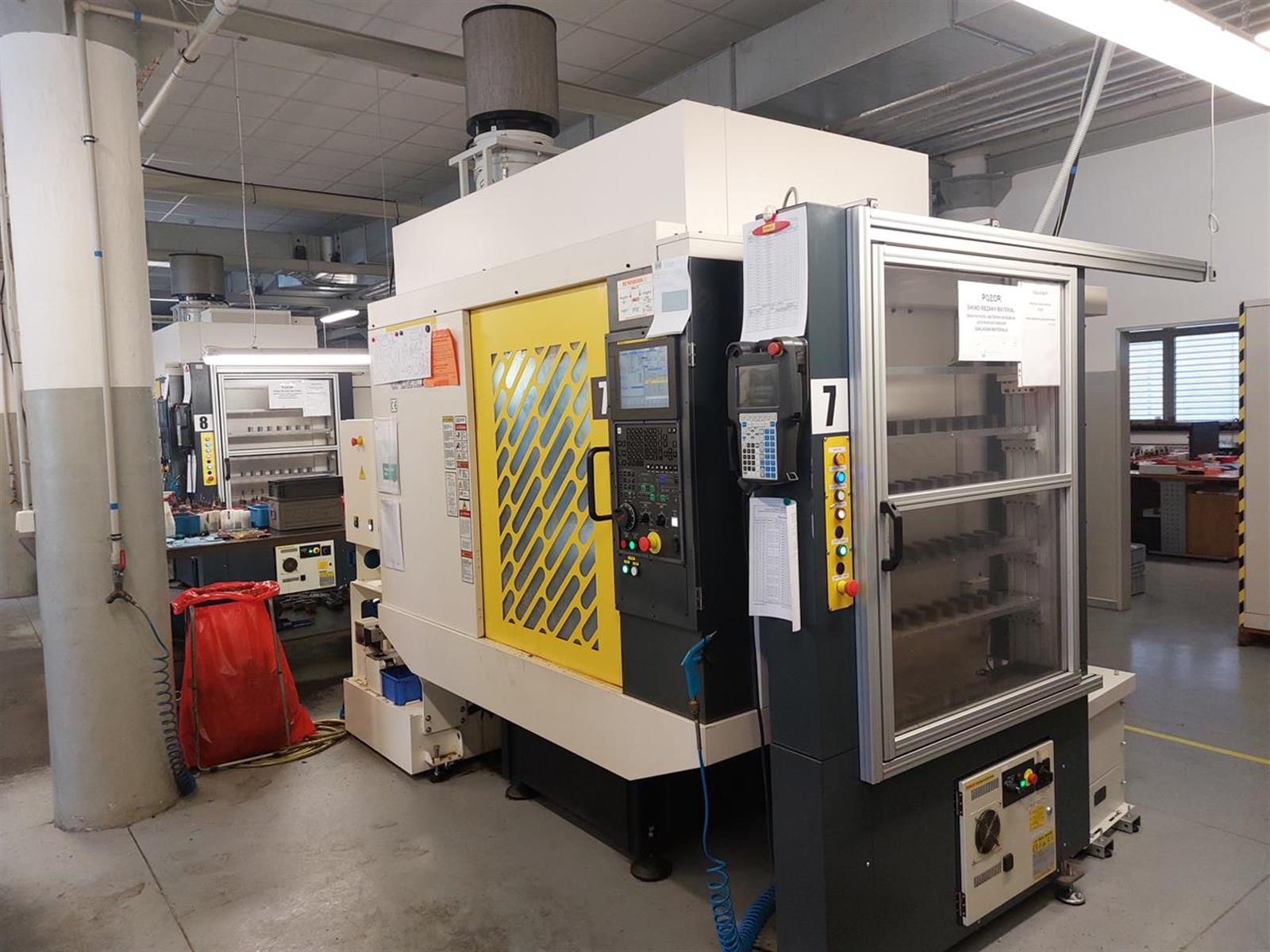 Fanuc Robodrill D21 Machining center - vertical