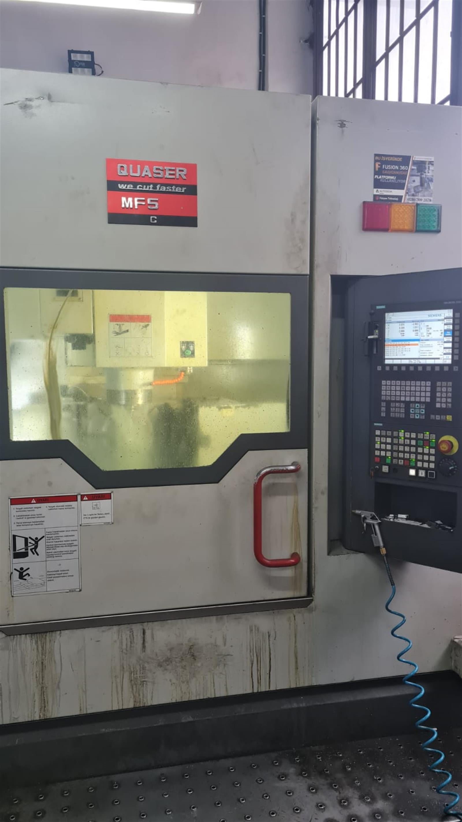 Quaser MF 500 Vertical Machining Center