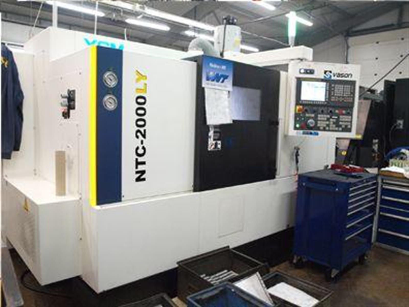 YCM NTC-2000LY Machining center - vertical