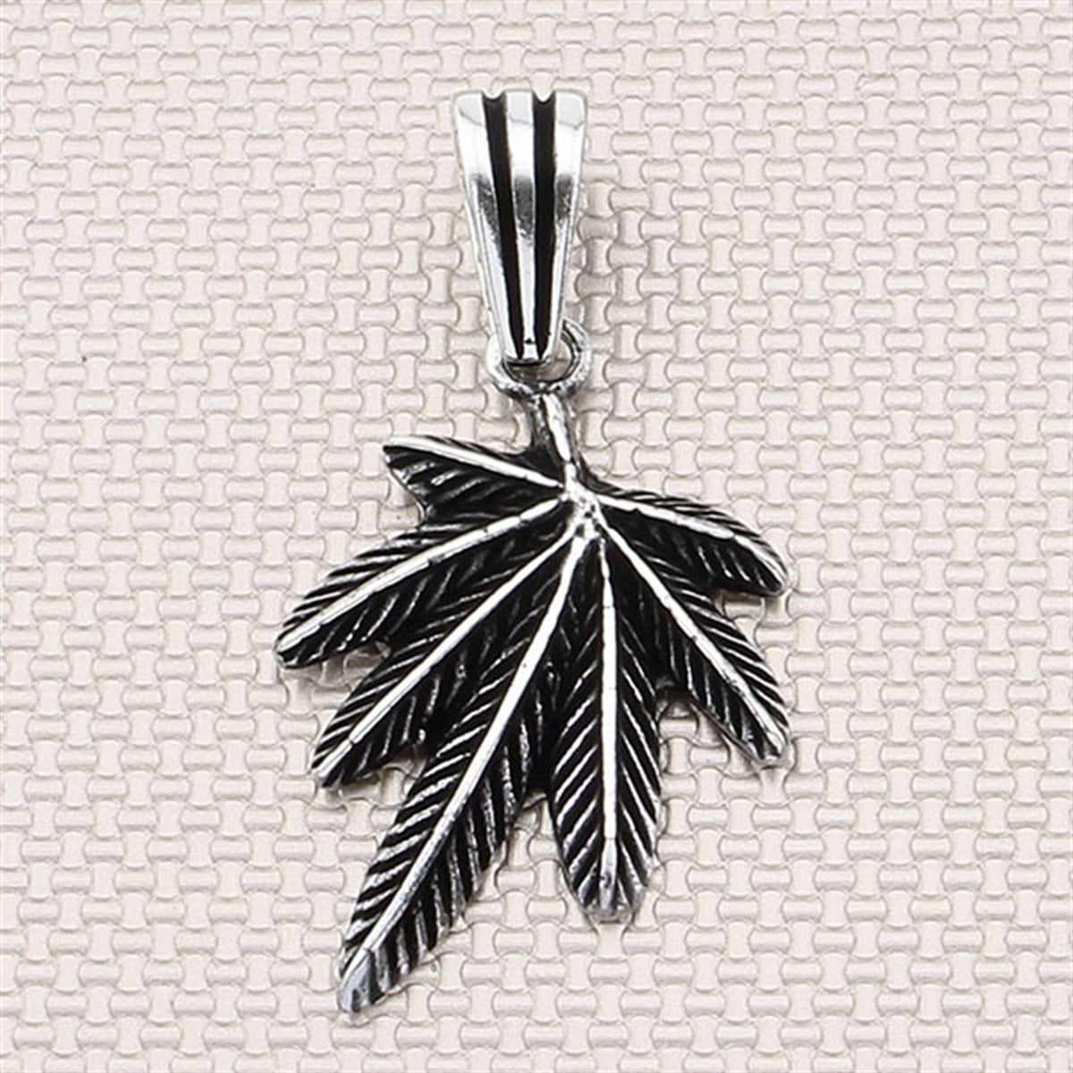 Erkek Gümüş Kolye Ucu