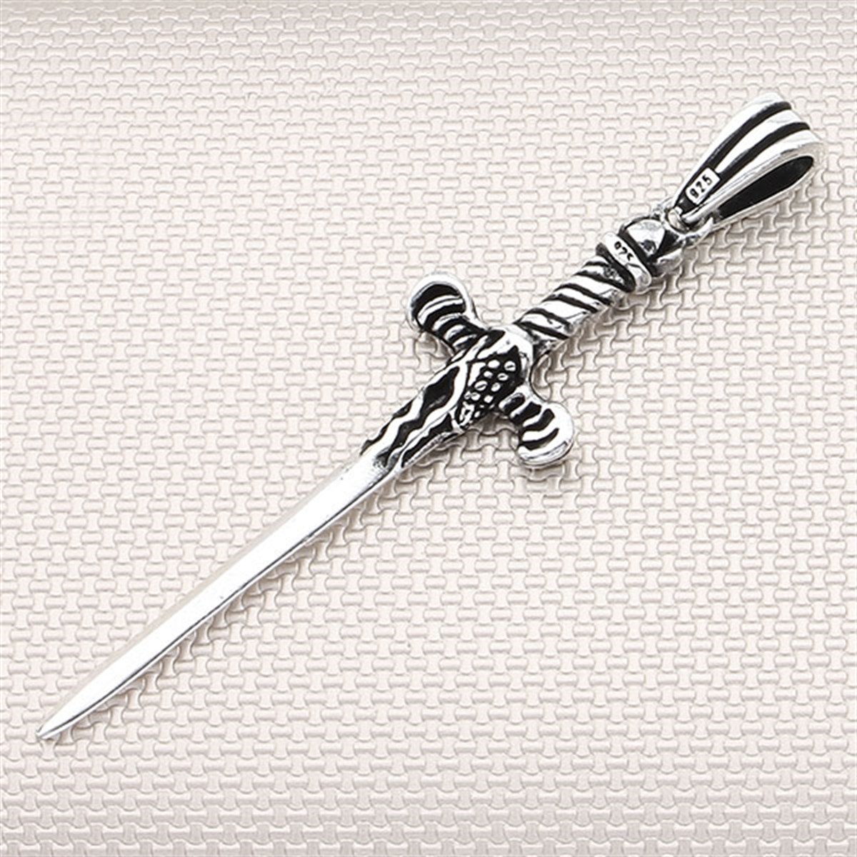 Erkek Gümüş Kolye Ucu