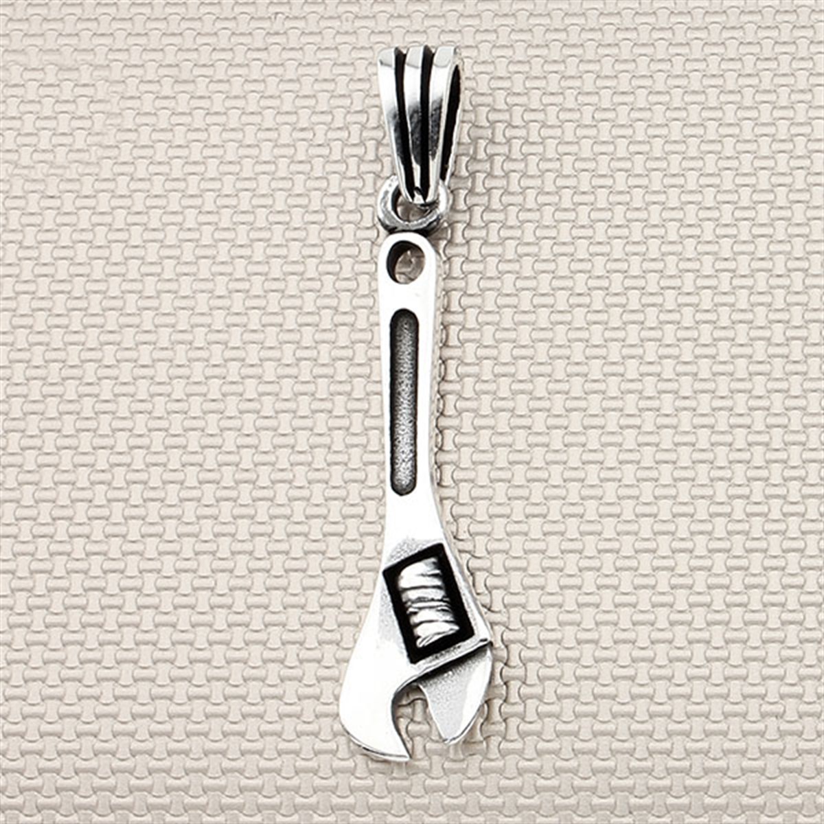 Erkek Gümüş Kolye Ucu