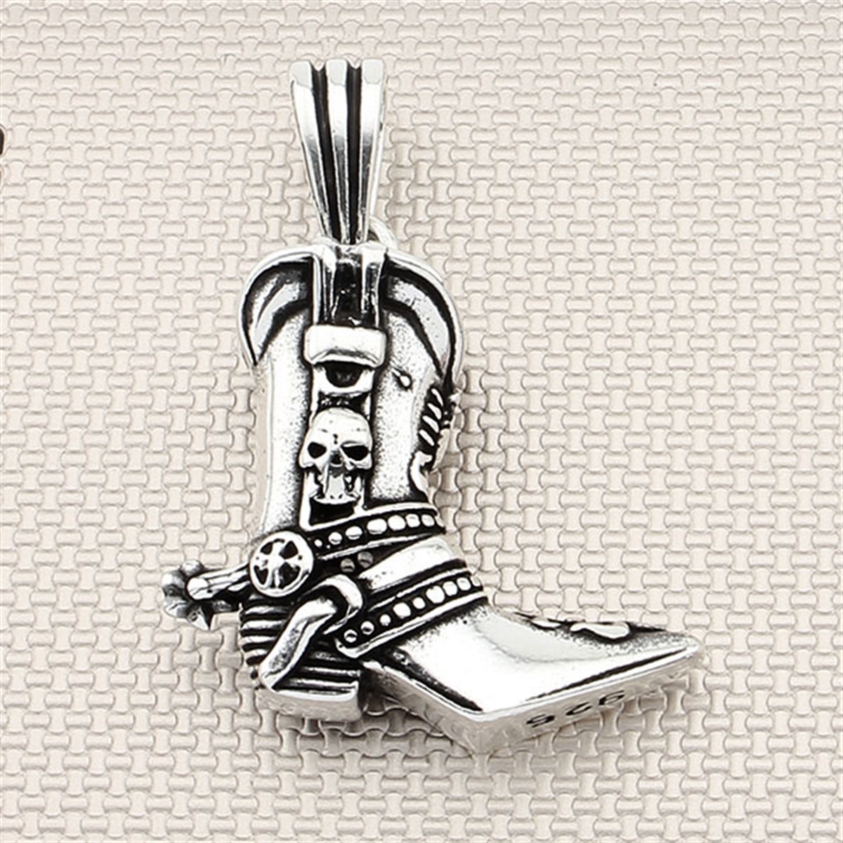 Erkek Gümüş Kolye Ucu