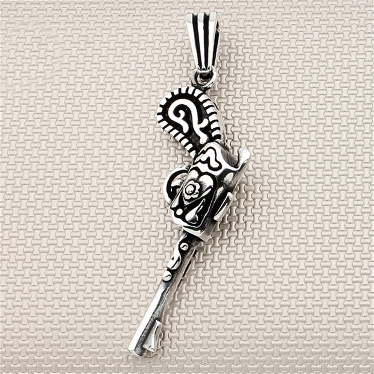 Erkek Gümüş Kolye Ucu