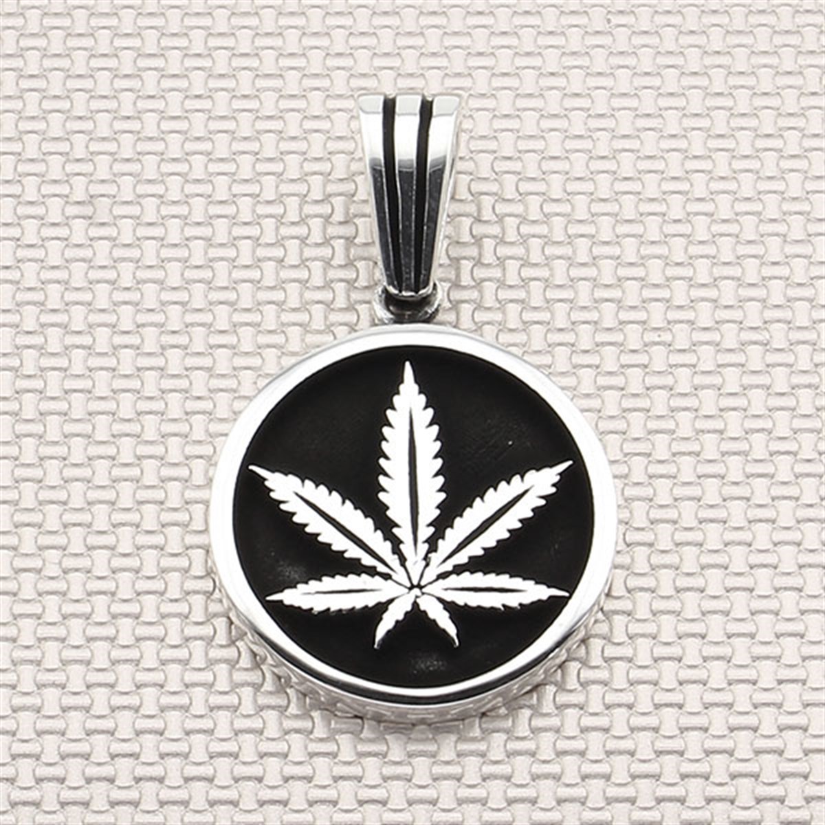 Erkek Gümüş Kolye Ucu