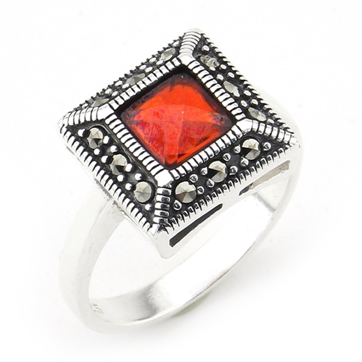 Markazit Bayan Yüzük