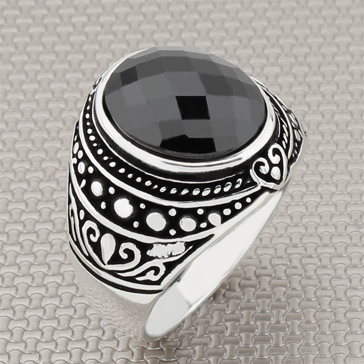 Modern Desenli Oval Taşlı Toptan Gümüş Erkek Yüzük