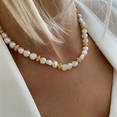 Baroque Pearl Necklace