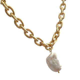 Oval Belcher Chain Baroque Pearl Necklace