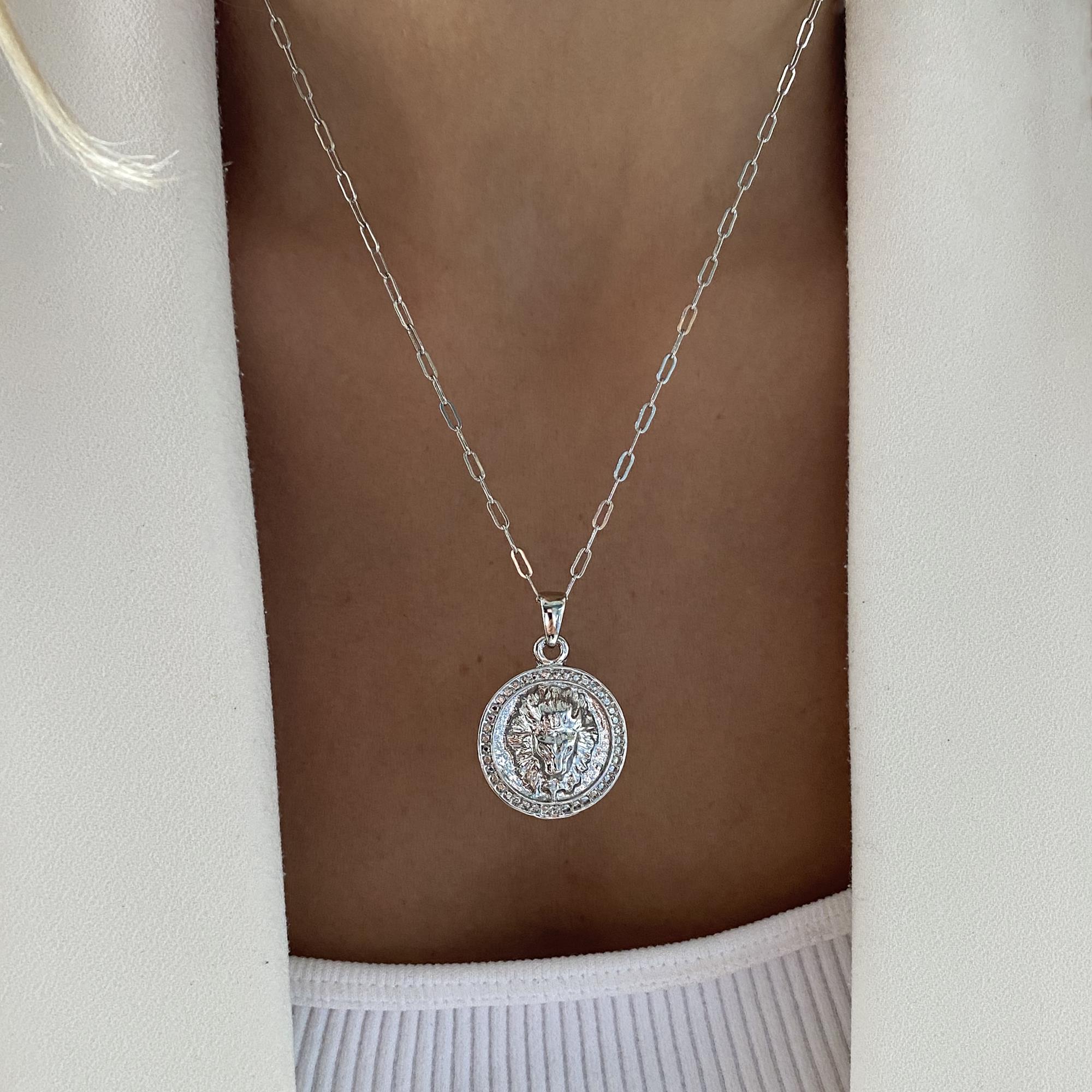 Basic Zincir Aslan Kolye