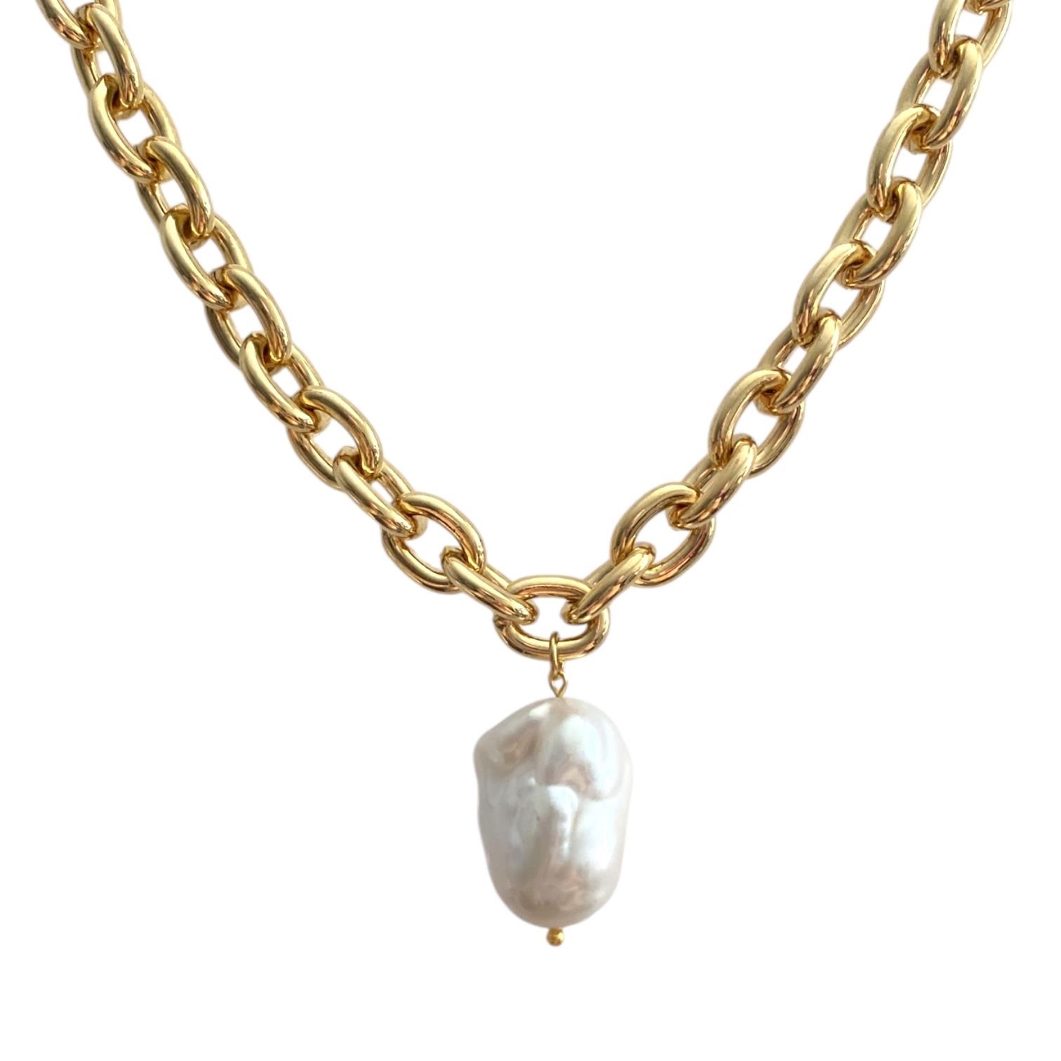 Oval Belcher Chain Barok İnci Kolye