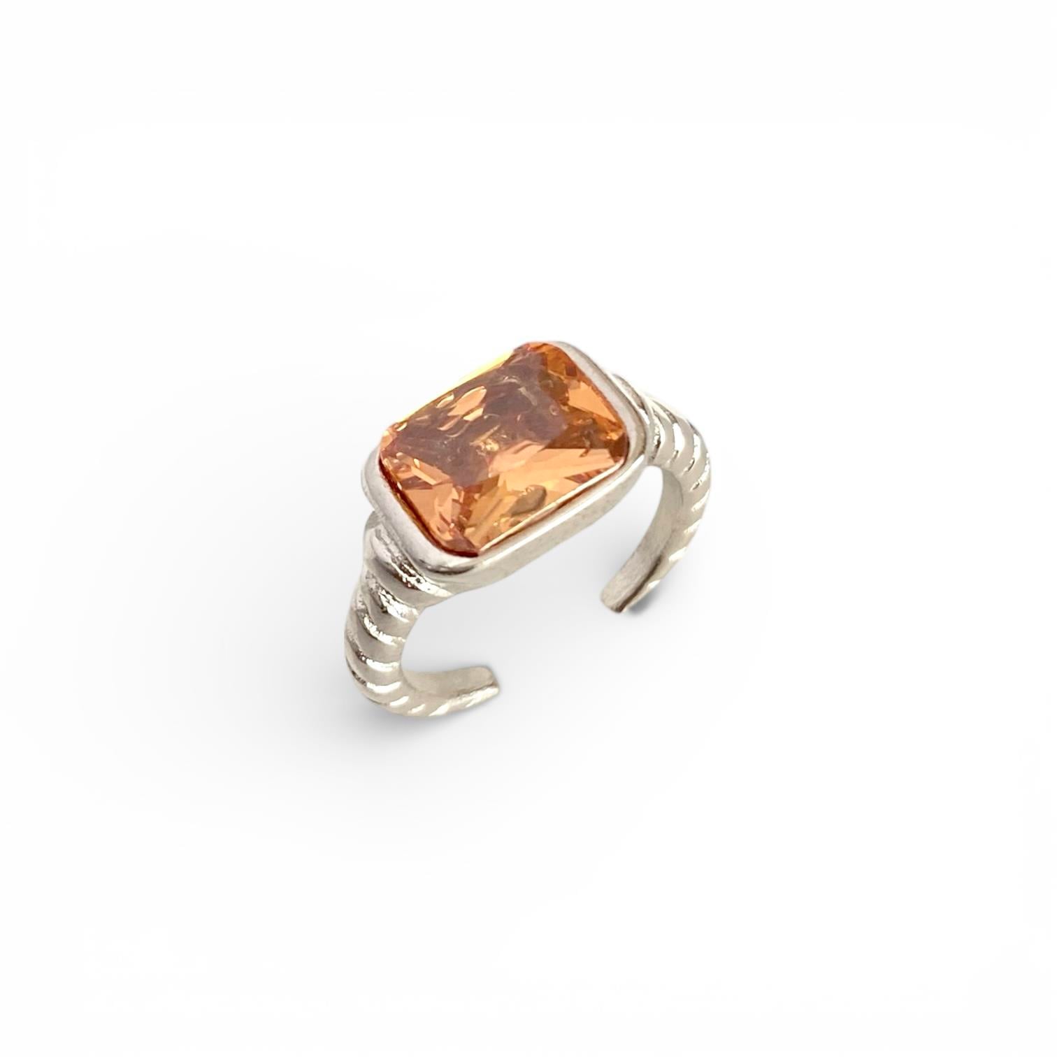Amore Ring