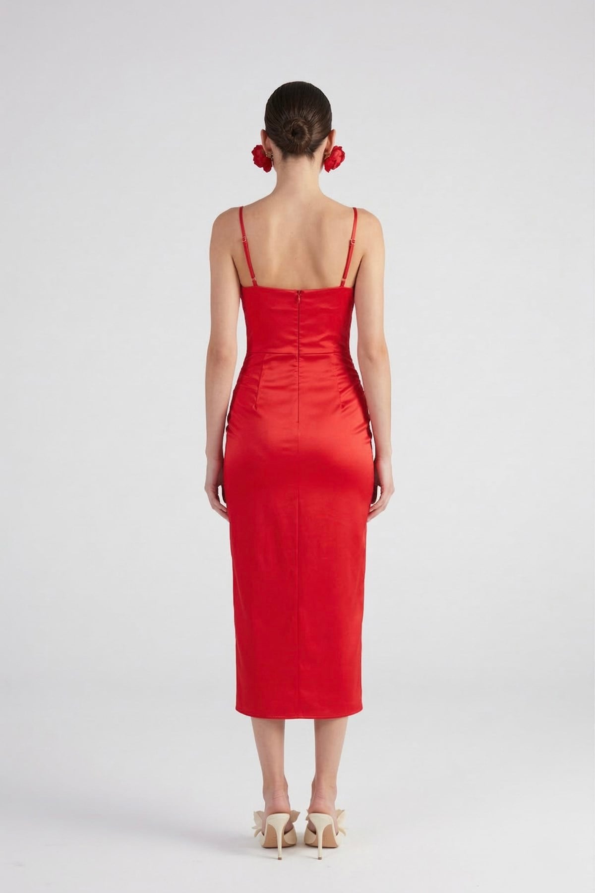 Yırtmaçlı Astarlı Saten Dipsy Elbise Kırmızı