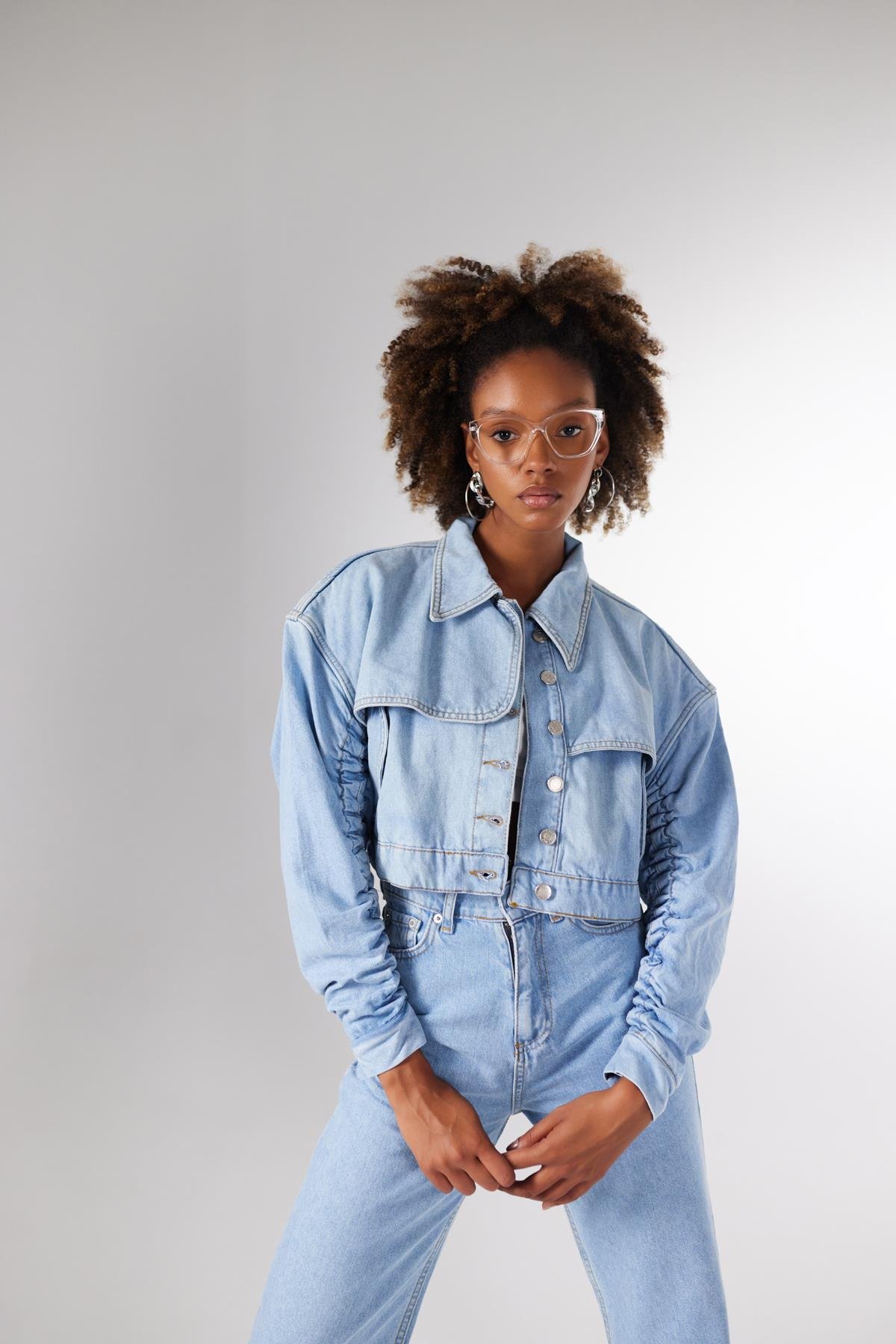 Crop Model Düğmeli Crespo Ceket Mavi