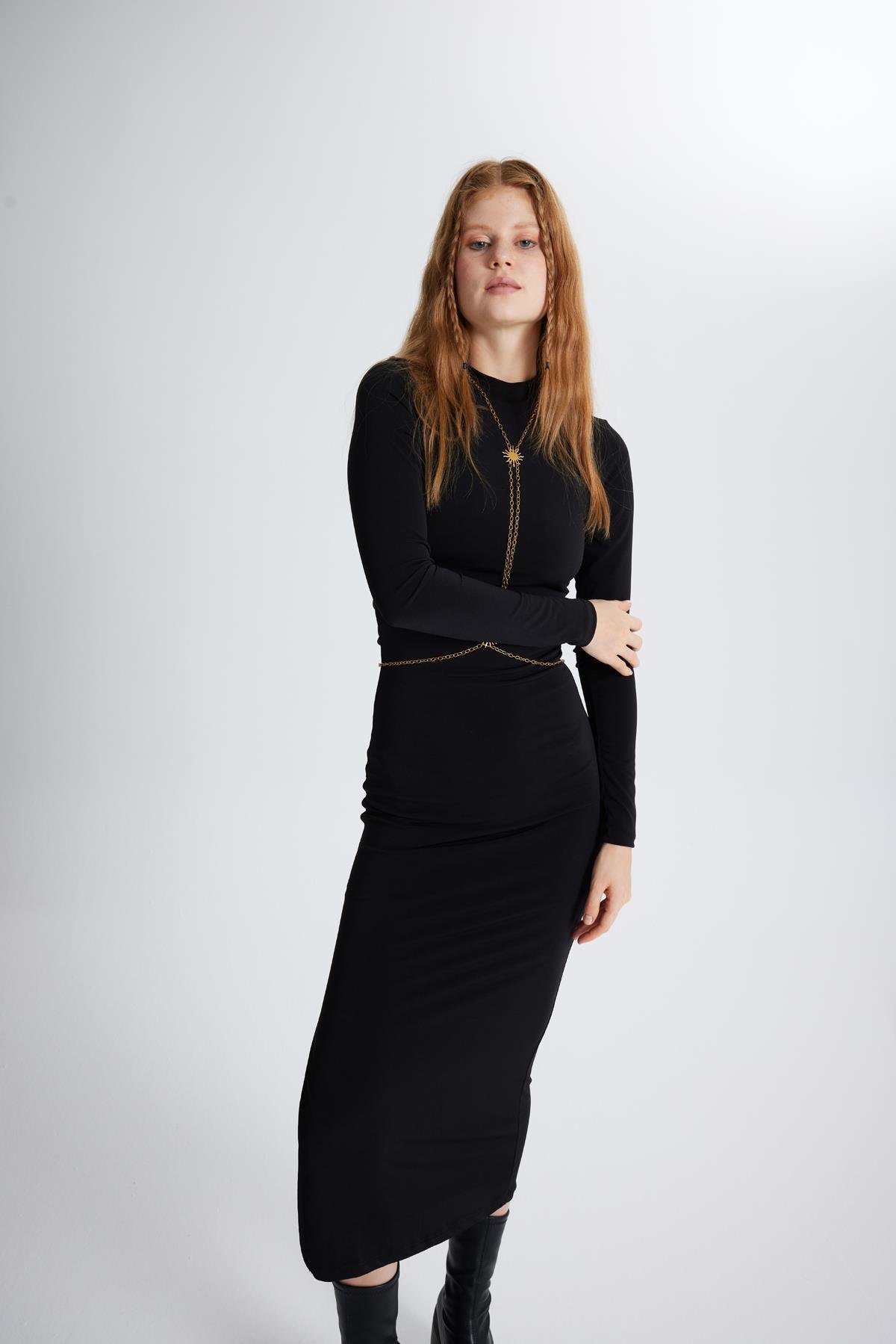 Barren Dress Black