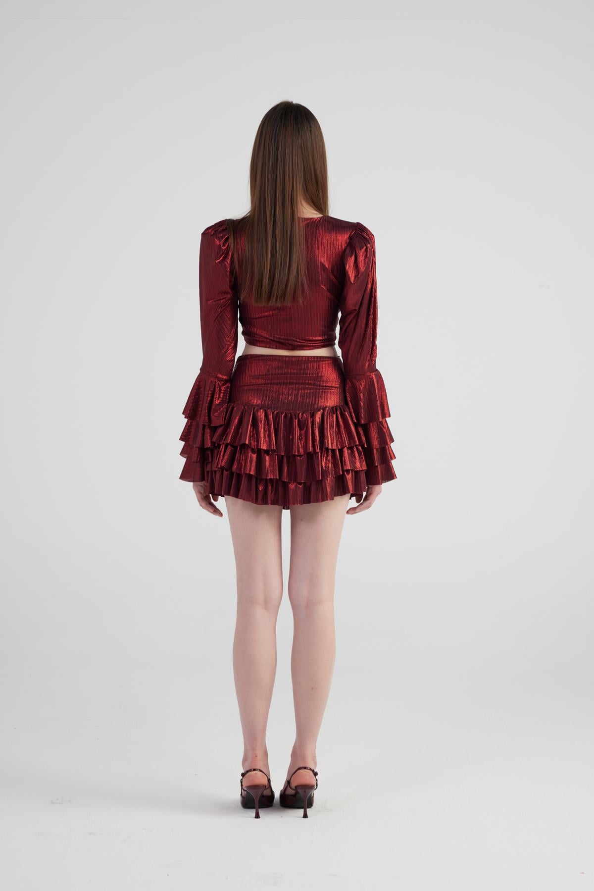 Parlak Kumaşlı Fırfırlı Etek Bluz Yensia Takım Bordo