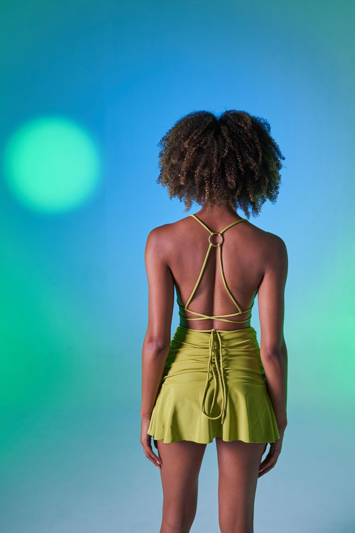 Yüksek Bel Büzgü Detaylı Mini Delphi Etek Yeşil